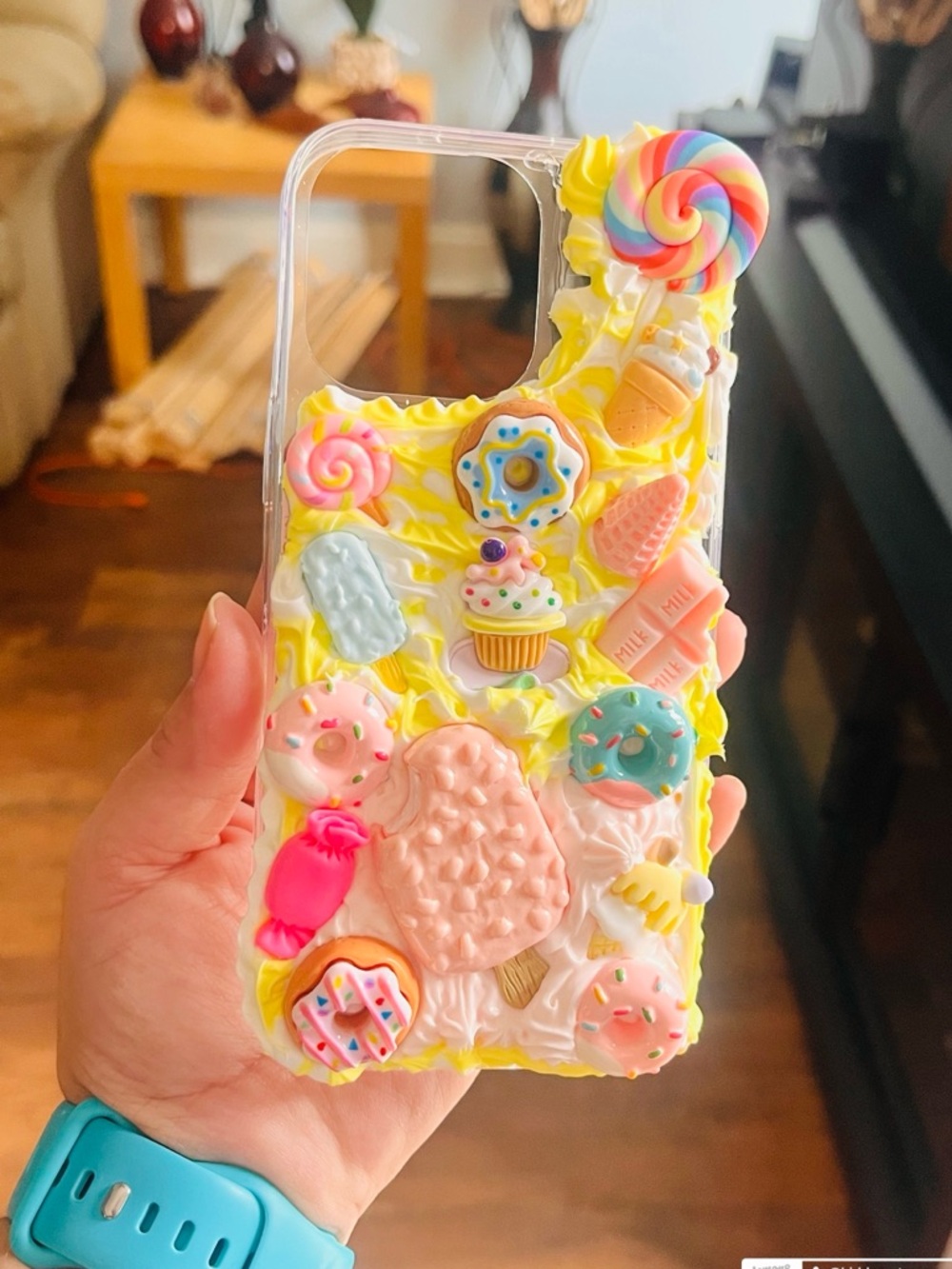 Handmade Kawaii Phone Case  Candy & Dessert Case - Yellow Base Kawaii - Picture 4 of 4